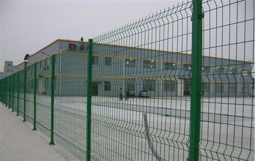 云南匠心造 LED远光灯护栏网的光明守护者